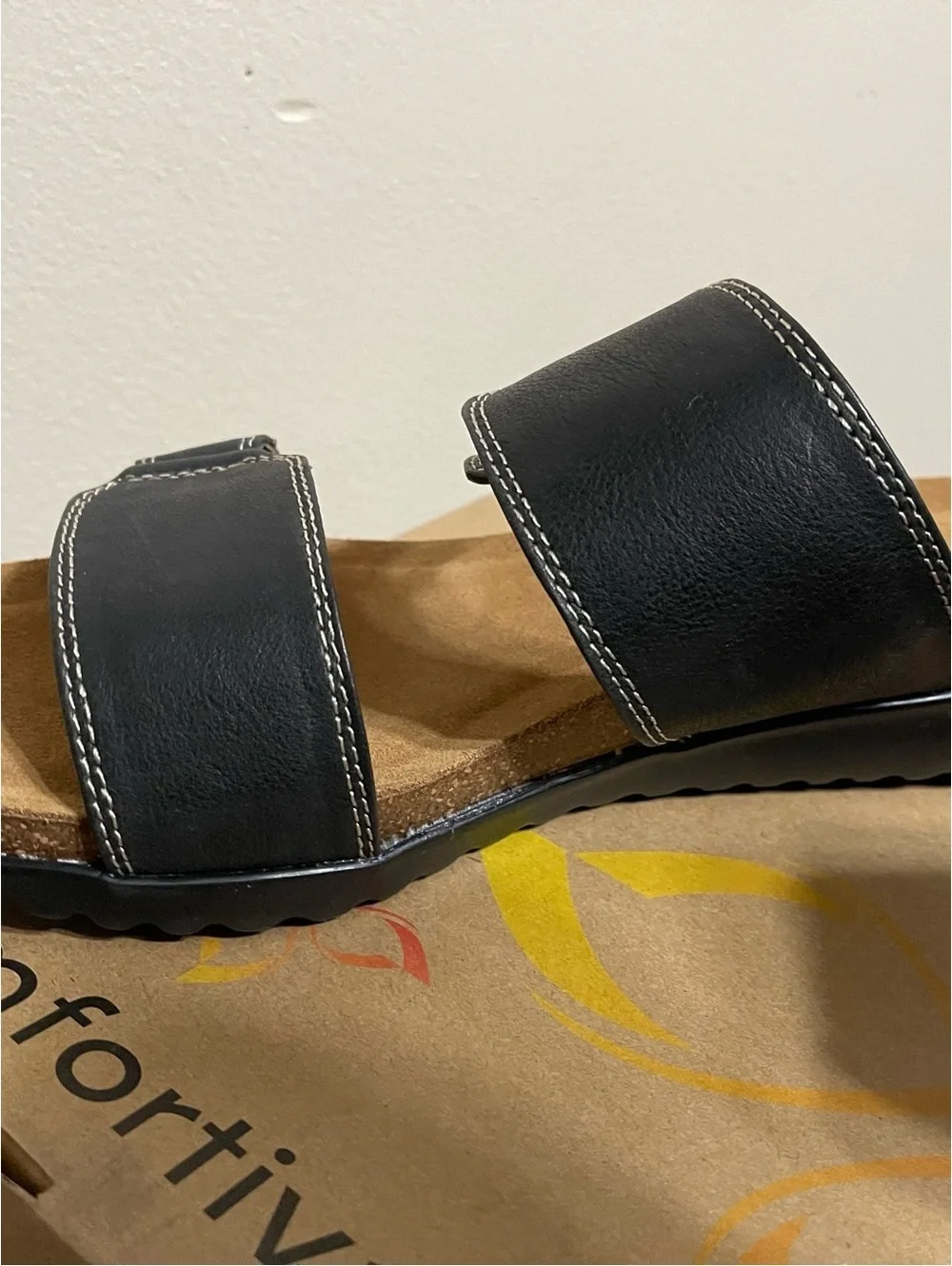 Comfortiva Black Leather Adjustable Strap Sandals with Cushioned Footbed